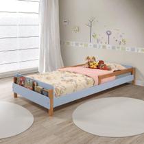 Cama Montessori Maui 45cm X 95cm X 205cm Azul BB/Amêndoa Cama Montessori Maui 45cm X 95cm X 205cm Azul BB/Amêndoa