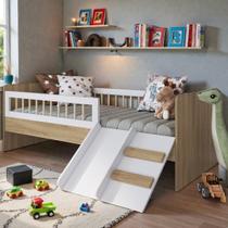 Cama Montessoriana Infantil Affetto Marrom Branco com Grade e Escorregador Solteiro