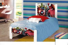 Cama Solteiro Infantil Adesivada Vingadores 2 Com Grade Cama Solteiro Infantil Adesivada Vingadores 2 Com Grade