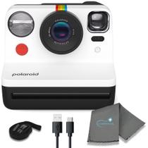 Câmera de filme instantâneo Polaroid Now I-Type com pano de limpeza