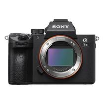 Câmera Digital Sony A7C 24.2MP 3.0"
