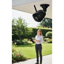 Câmera Externa Full HD Wi-Fi Noturna 30m IP67 Preta Câmera Externa Full HD Wi-Fi Noturna 30m IP67 Preta