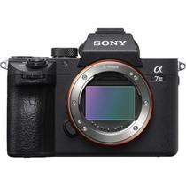 Câmera Sony a7 III ILCE7M3/B Full-Frame sem espelho preta