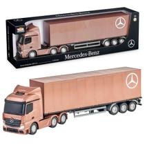 Caminhão Baú Mercedes Benz Grande 50cm Para Crianças e Colecionadores Com Design Realista Brinquedo Infantil Usual