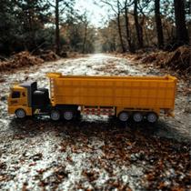Caminhão Carreta Modelo de Transporte Super Truck de Controle Remoto e Recarregável