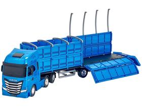 Caminhão de Brinquedo Iveco S-Way Carreta - Graneleiro Usual Brinquedos com Acessórios Caminhão de Brinquedo Iveco S-Way Carreta - Graneleiro Usual Brinquedos com Acessórios