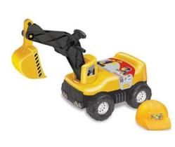 Caminhão Max Escavadeira Para Sentar Com Capacete Amarelo