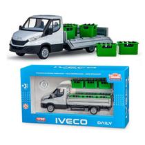 Caminhão Miniatura Iveco Daily Meninos Garrafas Carga 1/30