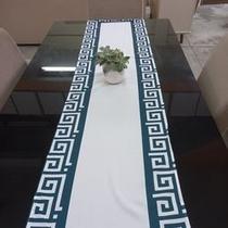 Caminho de mesa 40 x 1,75 - faixa branco + azul escuro