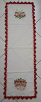 Caminho de mesa acabamento em crochê Natal - 150cm x 49cm - CK Artesanato