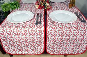 Caminho de Mesa Matelado - Pimentas Caminho de Mesa Matelado - Pimentas