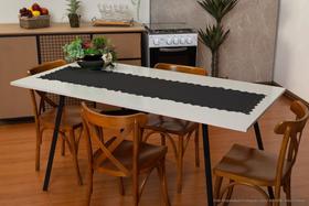 Caminho de Mesa Trilho de Mesa 1,48mt x 38cm Preto - Detalhe em Lese Bordada - Enxoval e Cia