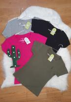 Camisa básica femenina gola v Camisa básica femenina gola v