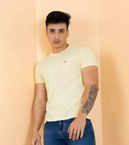 Camisa básica masculina