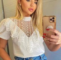 Camisa branca feminina