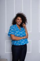 Camisa Cropped Laíse Plus size Azul Royal Claro Camisa Cropped Laíse Plus size Azul Royal Claro