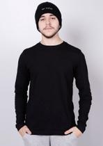 camisa de manga preta básica