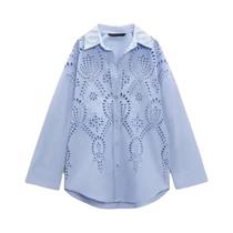 Camisa Feminina Casual Bordada - Manga Comprida, Gola Lapela e Bainha Curvada