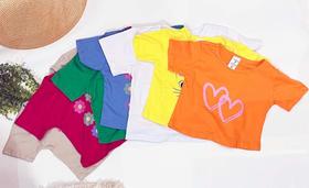 camisa feminina infantil nas cores laranja, azul, verde, branca, vermelha e amarela