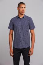 Camisa Manga Curta com Bolso Fio Tinto Classic Fit - Azul Marinho Camisa Manga Curta com Bolso Fio Tinto Classic Fit - Azul Marinho