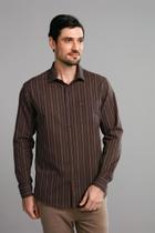 Camisa Manga Longa com Bolso Jacquard Classic Fit - Marrom
