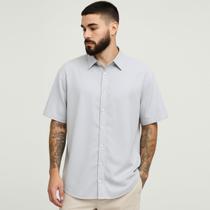 Camisa Masculina De Botão Manga Curta Cinza Claro Viscose Camisa Masculina De Botão Manga Curta Cinza Claro Viscose