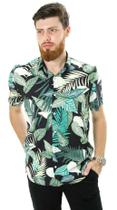 Camisa Masculina Manga Curta Viscose Modelagem Regular Folhas Preto Verde
