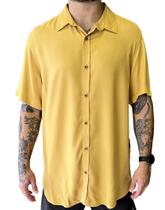 Camisa Masculina Social Manga Curta Viscose Mostarda Botão Camisa Masculina Social Manga Curta Viscose Mostarda Botão