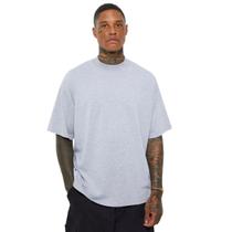 Camisa Oversized Gola Alta Streetwear Cinza Malha Penteada Camisa Oversized Gola Alta Streetwear Cinza Malha Penteada