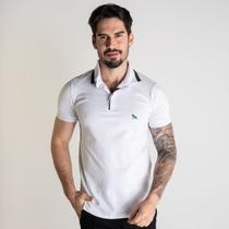 Camisa Polo Acostamento Frisos Branca