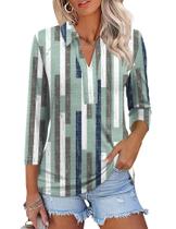 Camisa polo feminina ZHENWEI verde listrada, manga 3/4, gola em V, GG Camisa polo feminina ZHENWEI verde listrada, manga 3/4, gola em V, GG