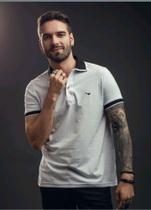 Camisa. Polo masculina