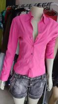Camisa rosa feminina