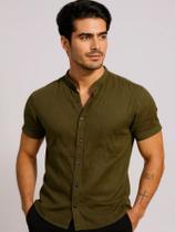 Camisa Social Masculina com Gola Padre Manga Curta Camisa Social Masculina com Gola Padre Manga Curta