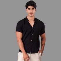 Camisa Social Masculina Manga Curta de Viscose Gola Padre Camisa Social Masculina Manga Curta de Viscose Gola Padre