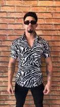 Camisa viscose estampado/kawipii /masculina/cor branco/preto estampa zebra