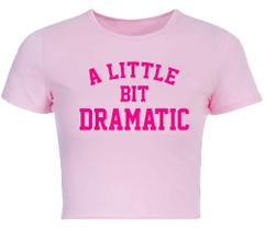 Camisa Woxlica A Little Bit Dramatic Graphic para mulheres rosa L