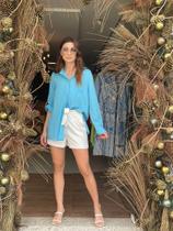 Camisão com Bolsinho e Fenda na Lateral Azul