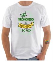 Camiseta Adulto Promovido a DINDO do Ano Est. Verde - Chá de Bebê Revelação Zlprint