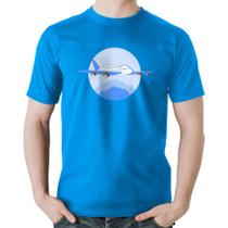 Camiseta Algodão Avião nas Montanhas - Foca na Moda