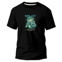 Camiseta Algodão Básica Premium Estampa Digital Wise Cat DTF