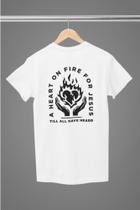 Camiseta Algodão Coração em Chamas Cristã Gospel Católica Igreja