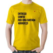 Camiseta Algodão Dou uma surtada - Foca na Moda