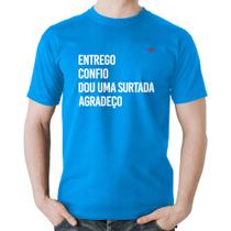 Camiseta Algodão Dou uma surtada - Foca na Moda