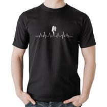 Camiseta Algodão Microfone Batimentos Cardíacos - Foca na Moda
