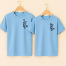 Camiseta Algodão Unissex Casal Estampa Fica Comigo Então Céu Azul CBJR Chorão Música Rock Linda Fofo Camiseta Algodão Unissex Casal Estampa Fica Comigo Então Céu Azul CBJR Chorão Música Rock Linda Fofo