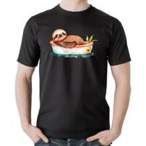 Camiseta Algodão Ursinho Panda Relaxando Na Piscina - Foca na Moda