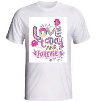 Camiseta Amor Forever modelo branca fornecedor M&M Presentes Personalizados