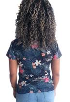 Camiseta arara vermelha garrafa pet