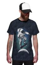 Camiseta Astronauta Skatista do Espaço